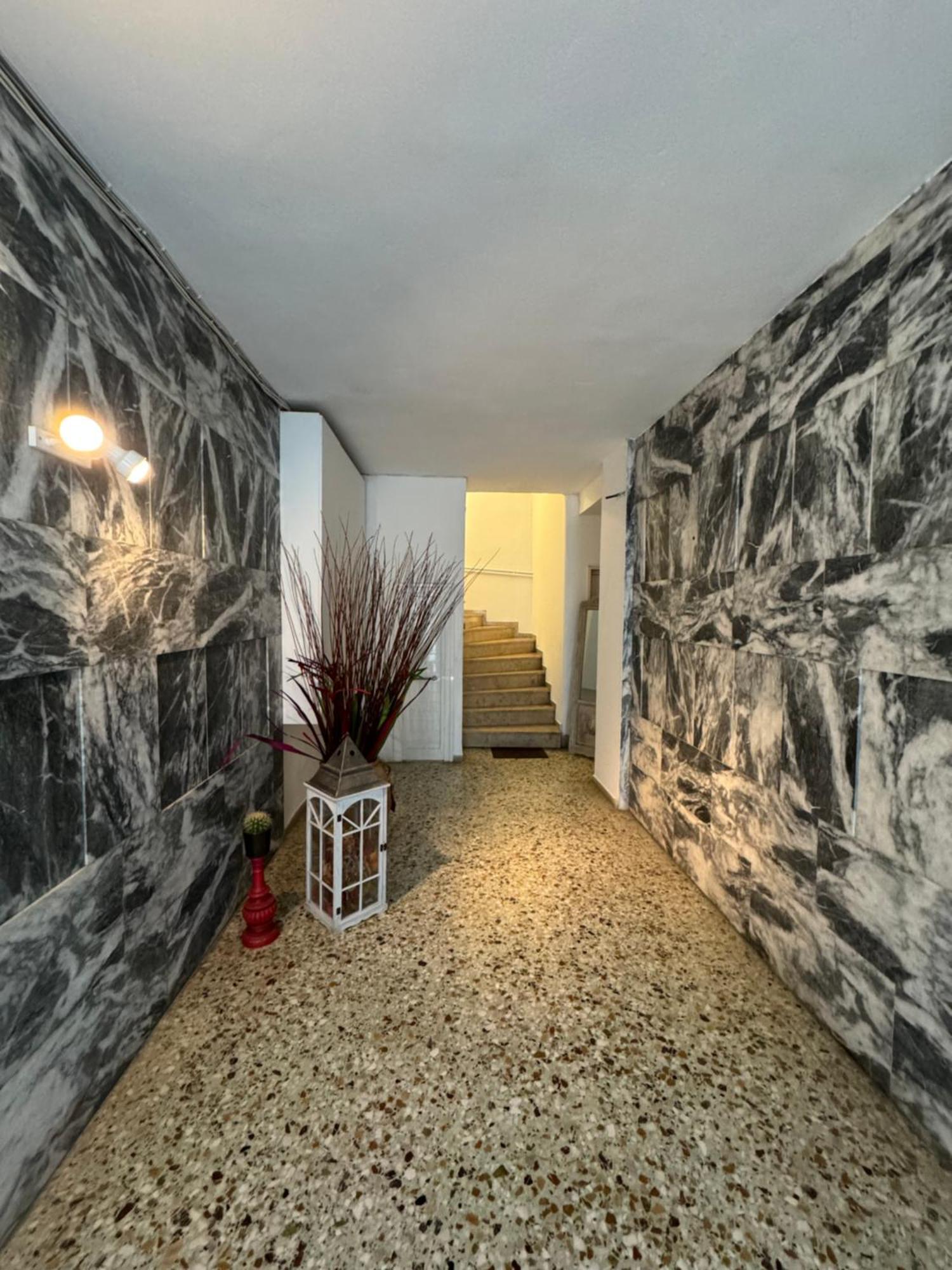 Apollo Apartment Athens/Airport Spáta Eksteriør billede